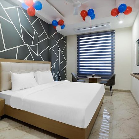 Hotel Bliss Zirakpur Ngoại thất bức ảnh