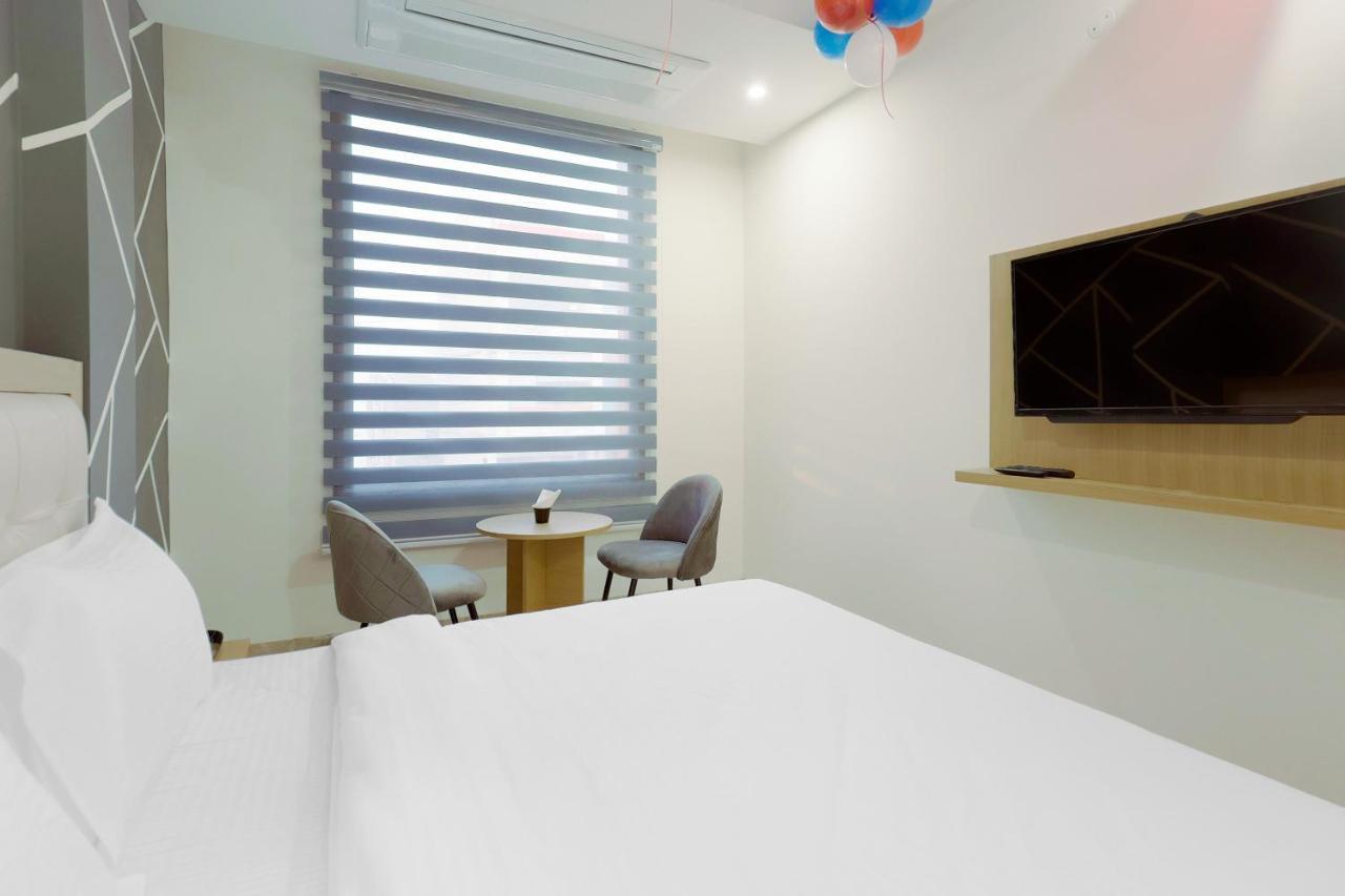 Hotel Bliss Zirakpur Ngoại thất bức ảnh