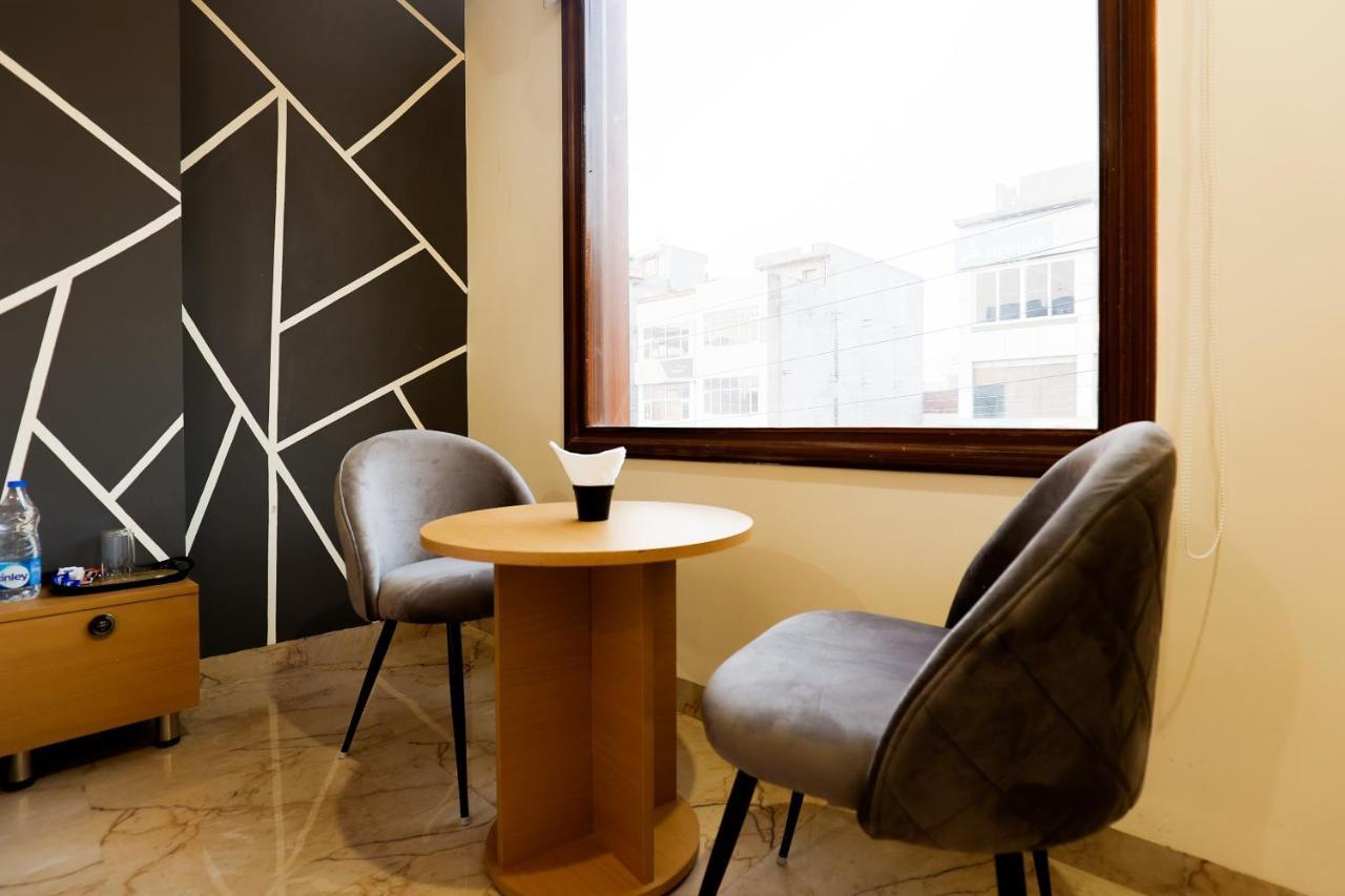 Hotel Bliss Zirakpur Ngoại thất bức ảnh