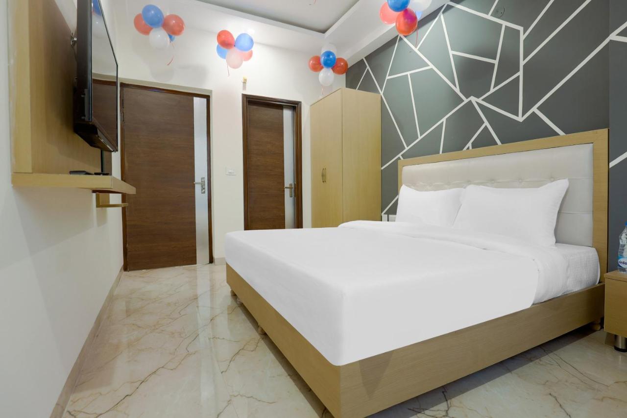 Hotel Bliss Zirakpur Ngoại thất bức ảnh
