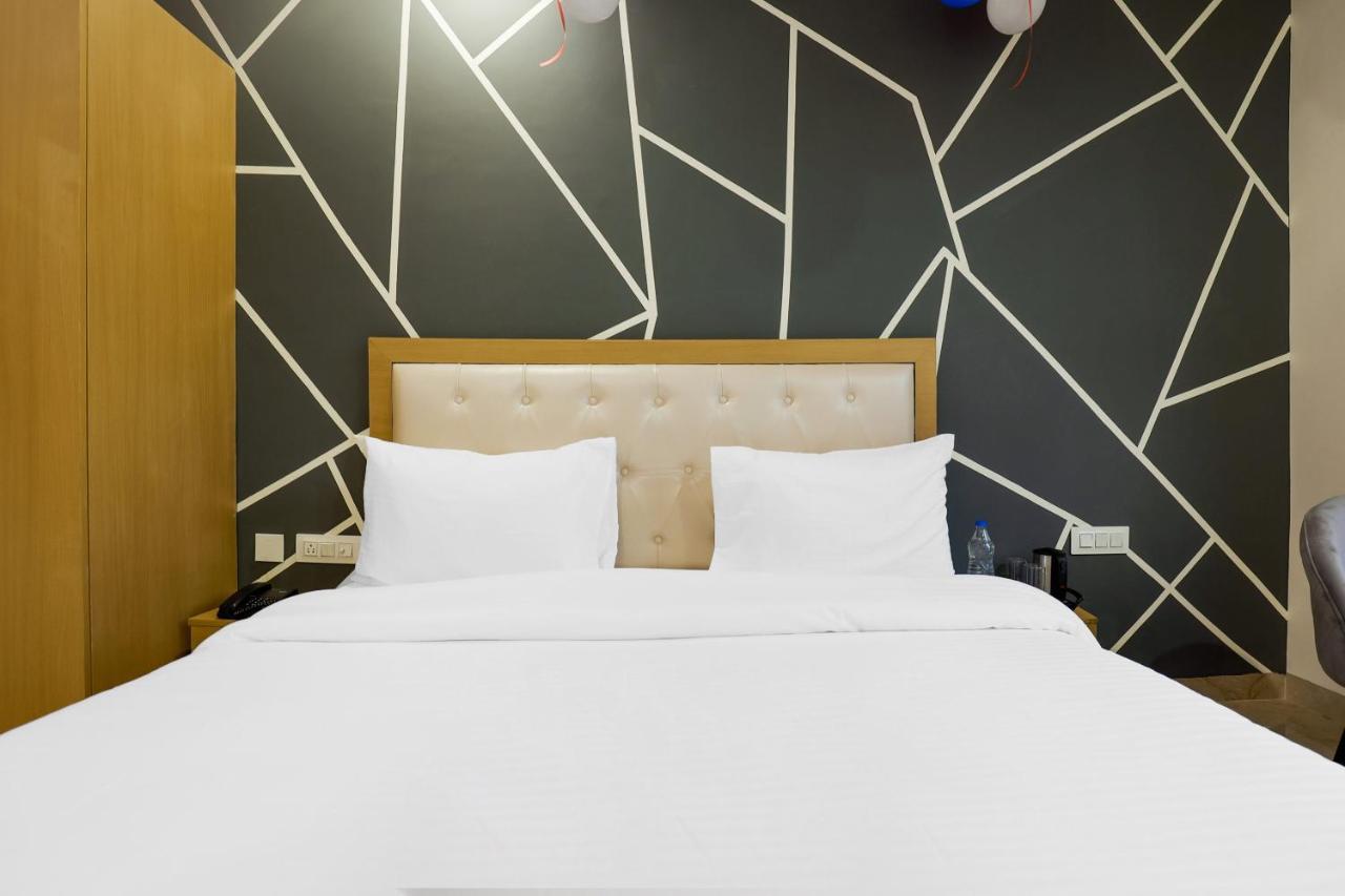 Hotel Bliss Zirakpur Ngoại thất bức ảnh