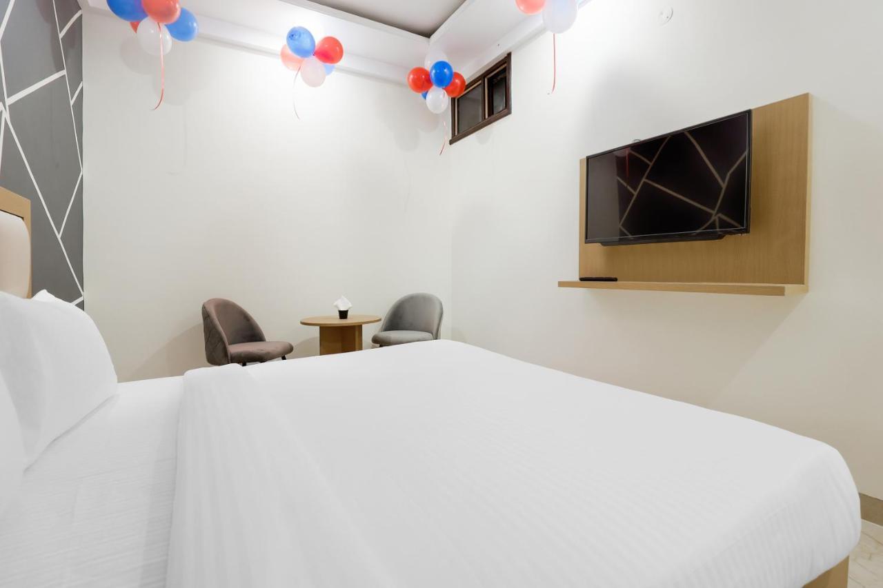 Hotel Bliss Zirakpur Ngoại thất bức ảnh