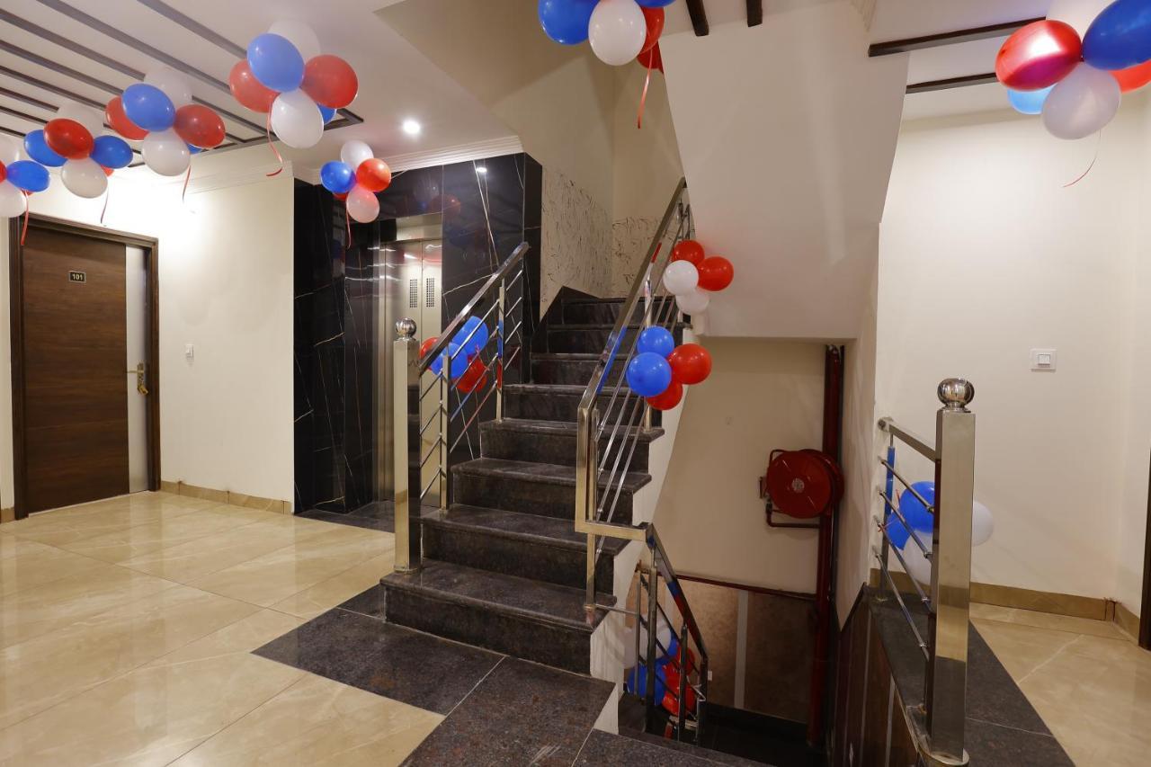 Hotel Bliss Zirakpur Ngoại thất bức ảnh