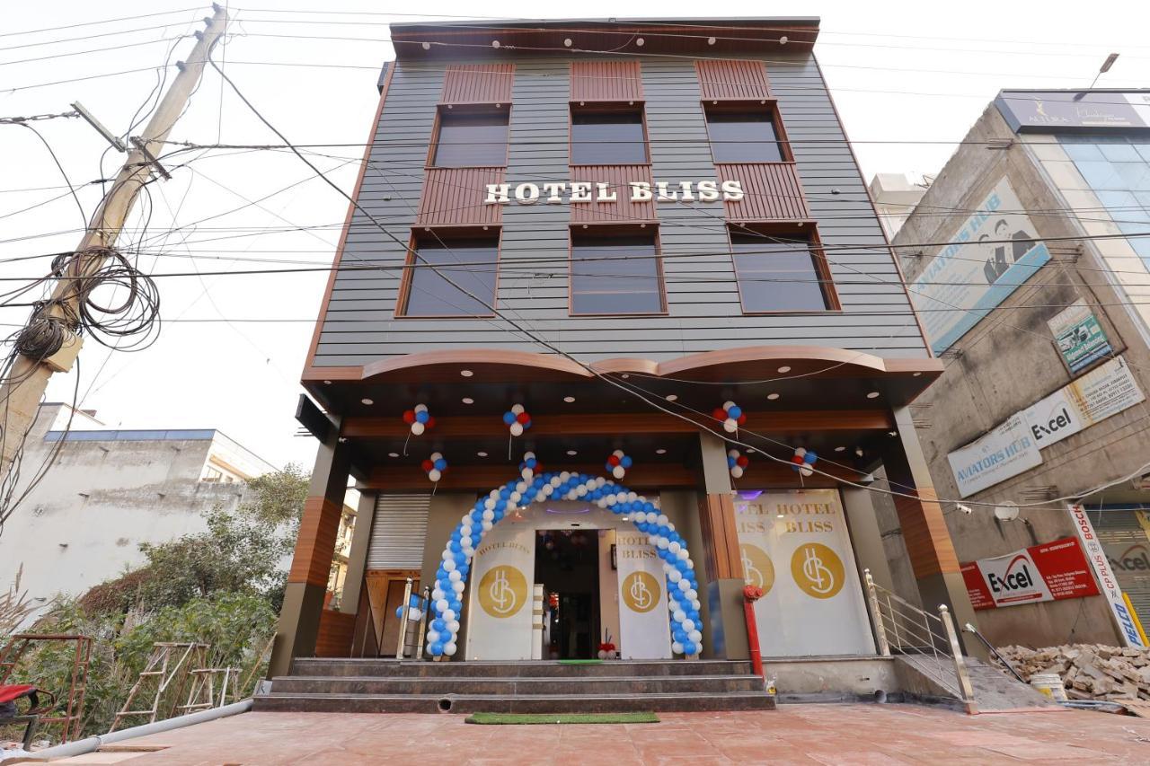 Hotel Bliss Zirakpur Ngoại thất bức ảnh