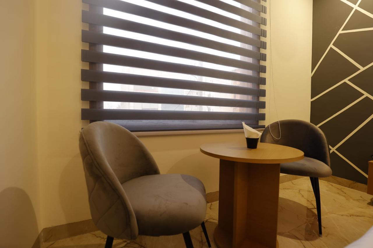 Hotel Bliss Zirakpur Ngoại thất bức ảnh